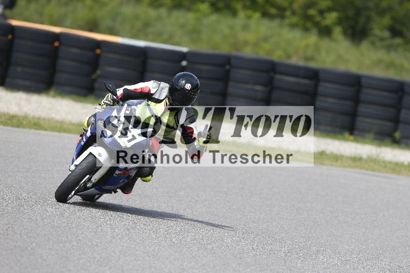 /Archiv-2024/17 01.05.2024 Speer Racing ADR/Schnuppertraining